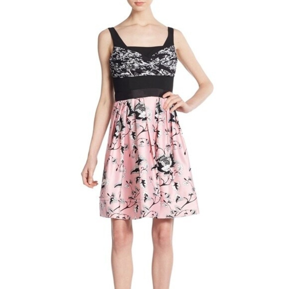 DVF Diane von Furstenberg Pink Black Floral Silk Ruched Fit Flare Dress Size 12
